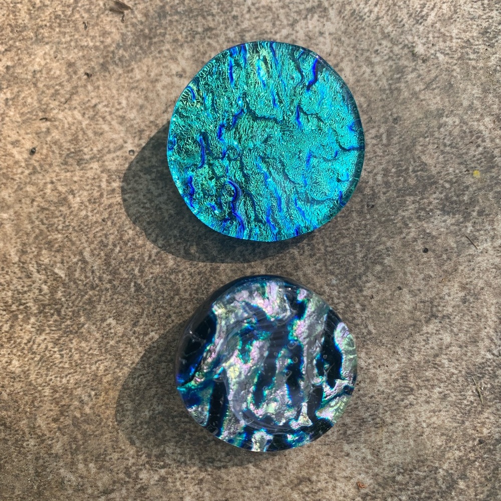 Resin pins
